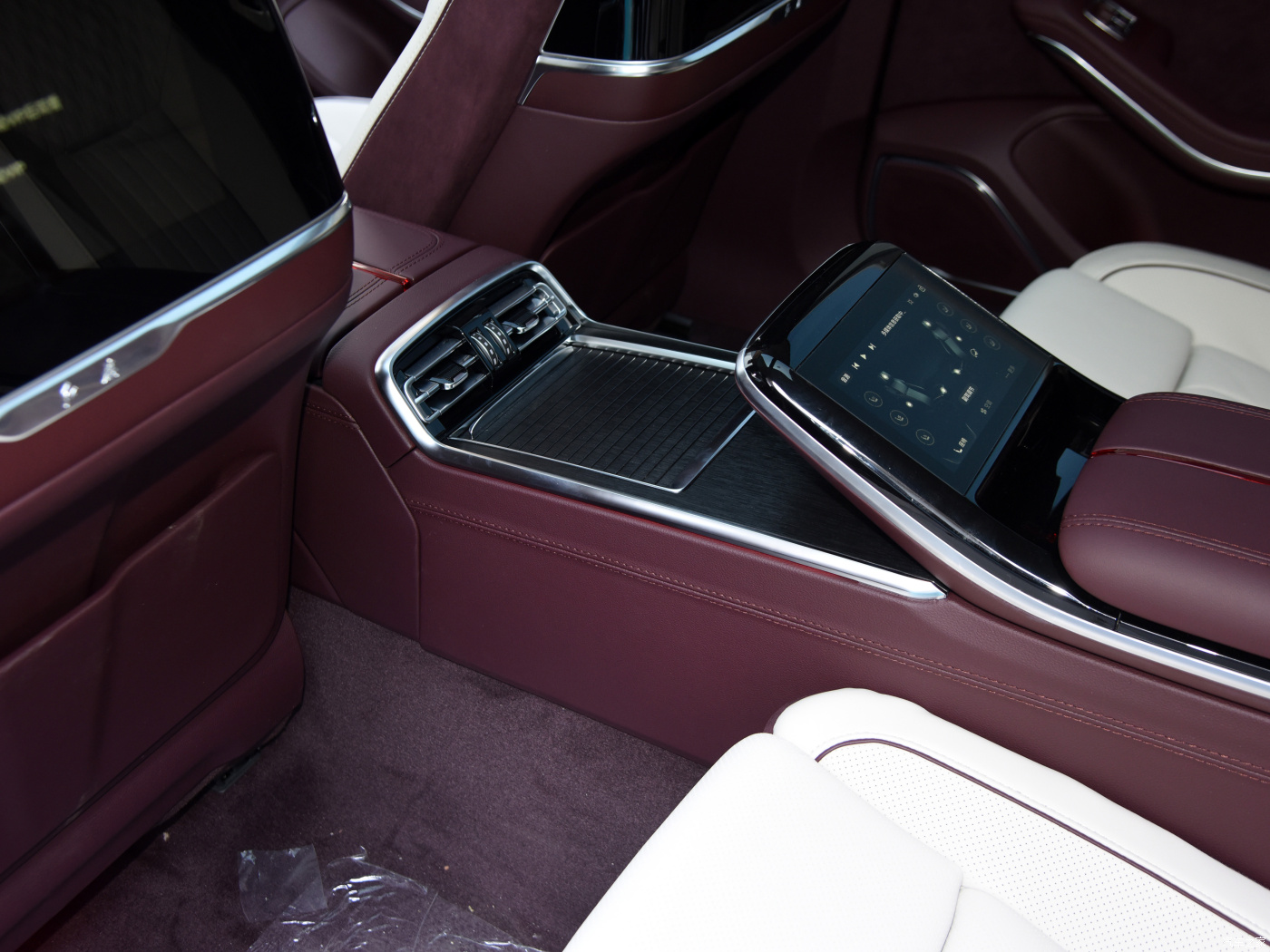 2024 Large Vehicles Car Hongqi H9 Automobile Fuel Vehicle 0km Used Cars 2.0T 3.0T Automatic Car With Cruise Control ACC