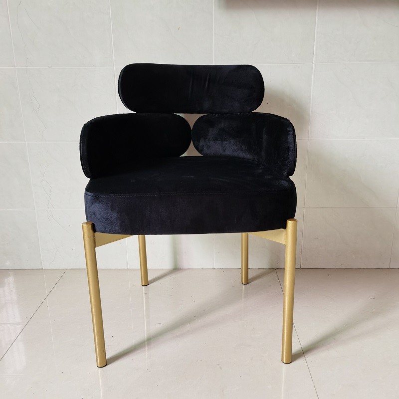 Light Luxury Creative Hotel Restaurant Furniture Metal Art Velvet Armrest Dining Chair
