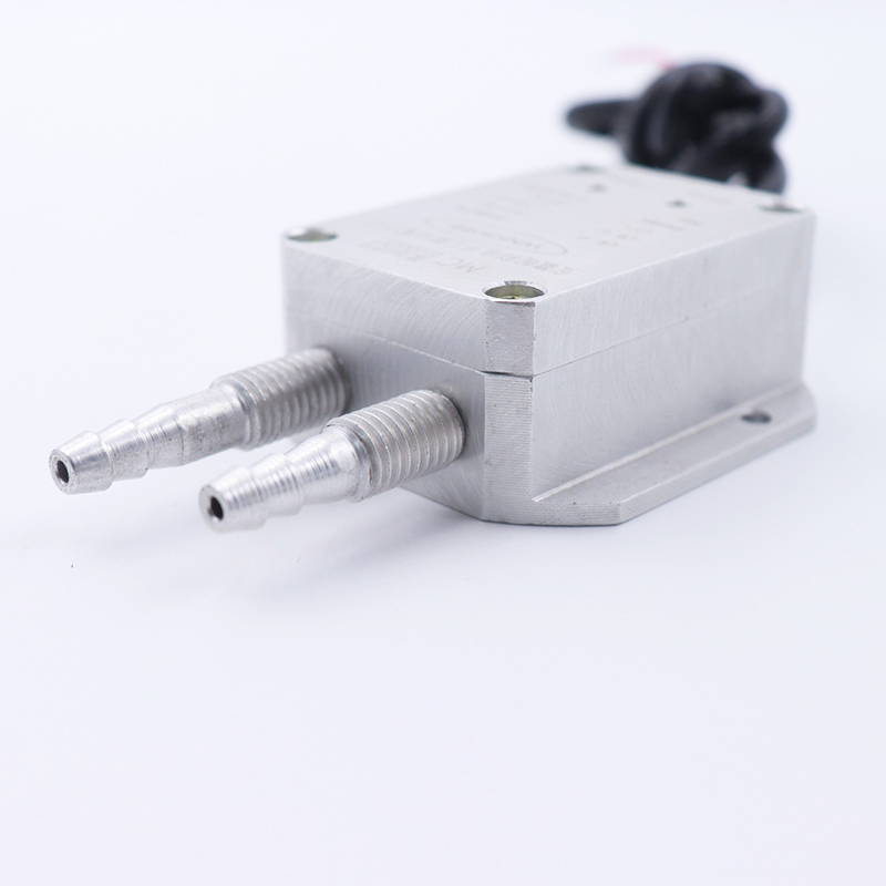 10.5V 45VDC Diff Pressure Transmitter , OEM Wind Pressure Measuring Instrument
