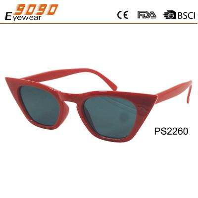 Lady's fashionable plastic sunglasses with 100% UV protection lens.as a gift for