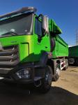 Tire Design Tubeless Used HOWO 8*4 Heavy Duty Dump Truck for Urban Building