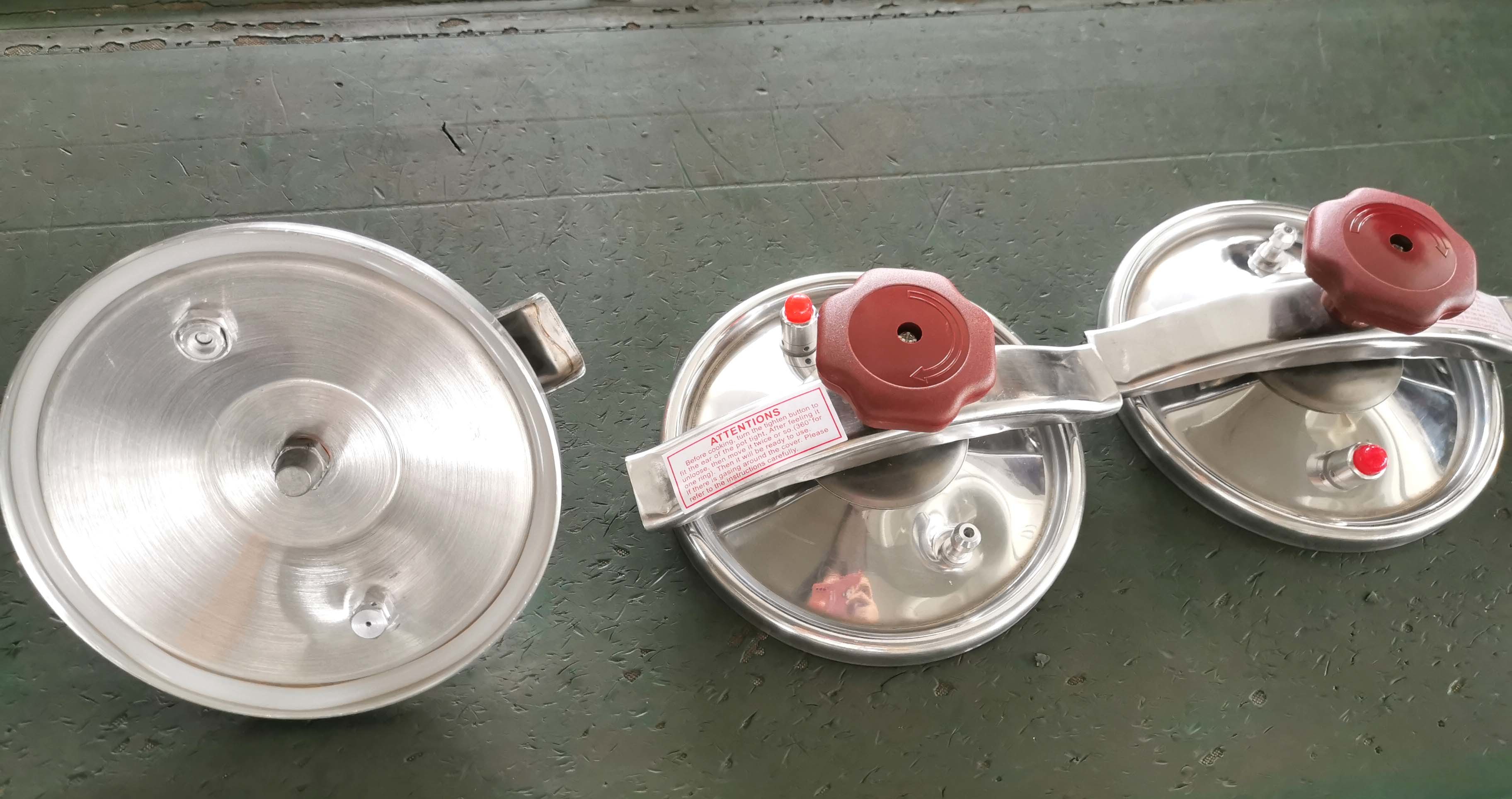 2.5 Liter Aluminum Alloy Cookware Pressure Cooker Bakelite Handle