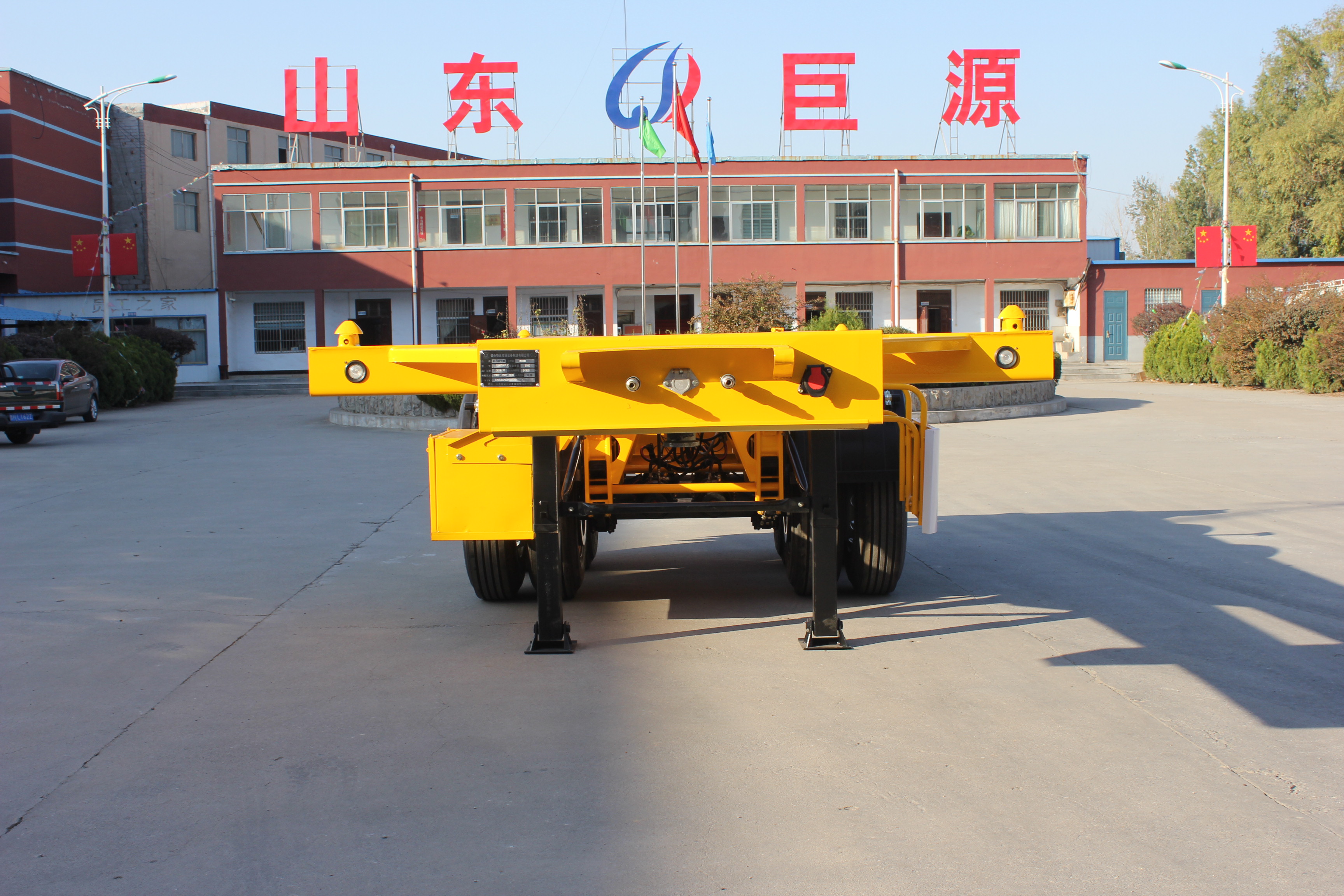 Steel Semi-Trailer 2 Axles Designed for Heavy-Duty Container Transportation