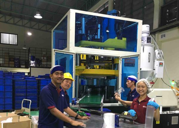 ISBM Machine 500ml 8 Cav Plastic PET Bottle Injection Stretch Blow Molding