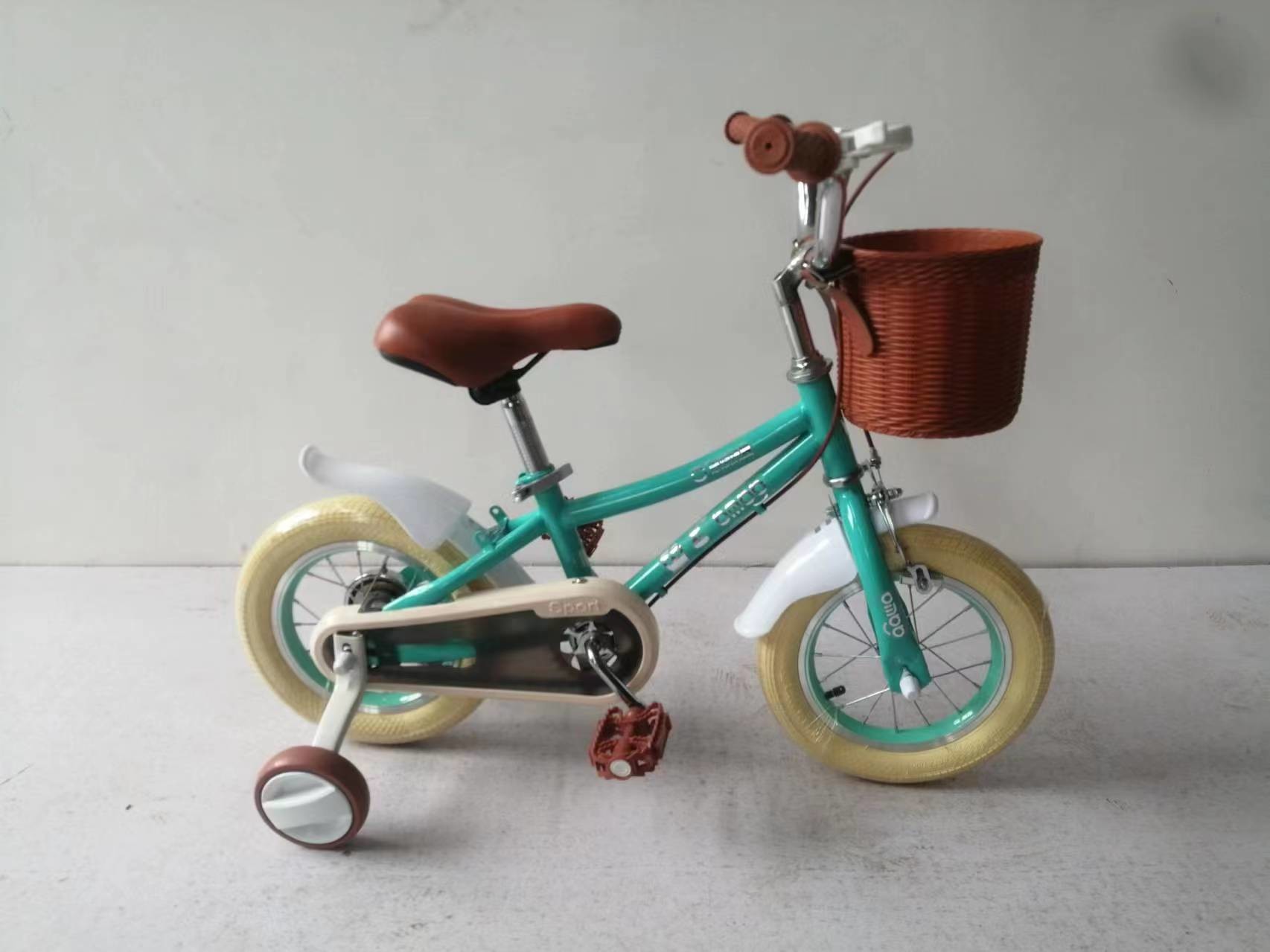 12 Inch Kids Bike With Basket And Brake Green Color Bicycle For Children