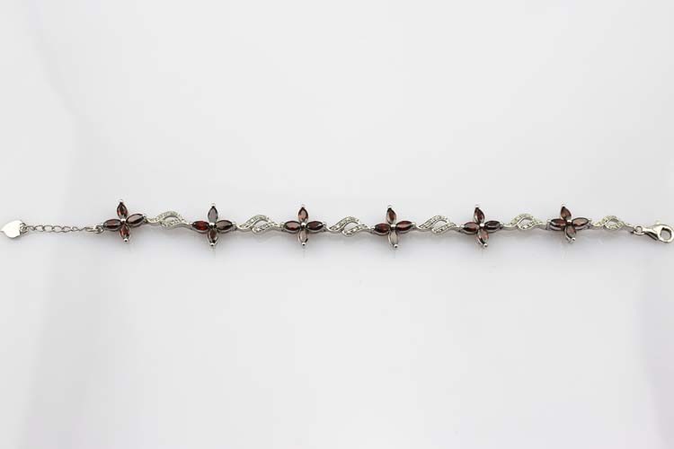 925 Silver Jewellery Quatrefoil Garnet Cubic Zircon Tennis Bracelet (B04RED)