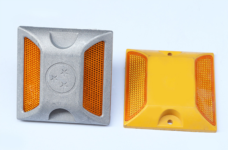 Highly Reflective Road Safety Reflector Aluminum Road Stud for Anti-pressure Pavement