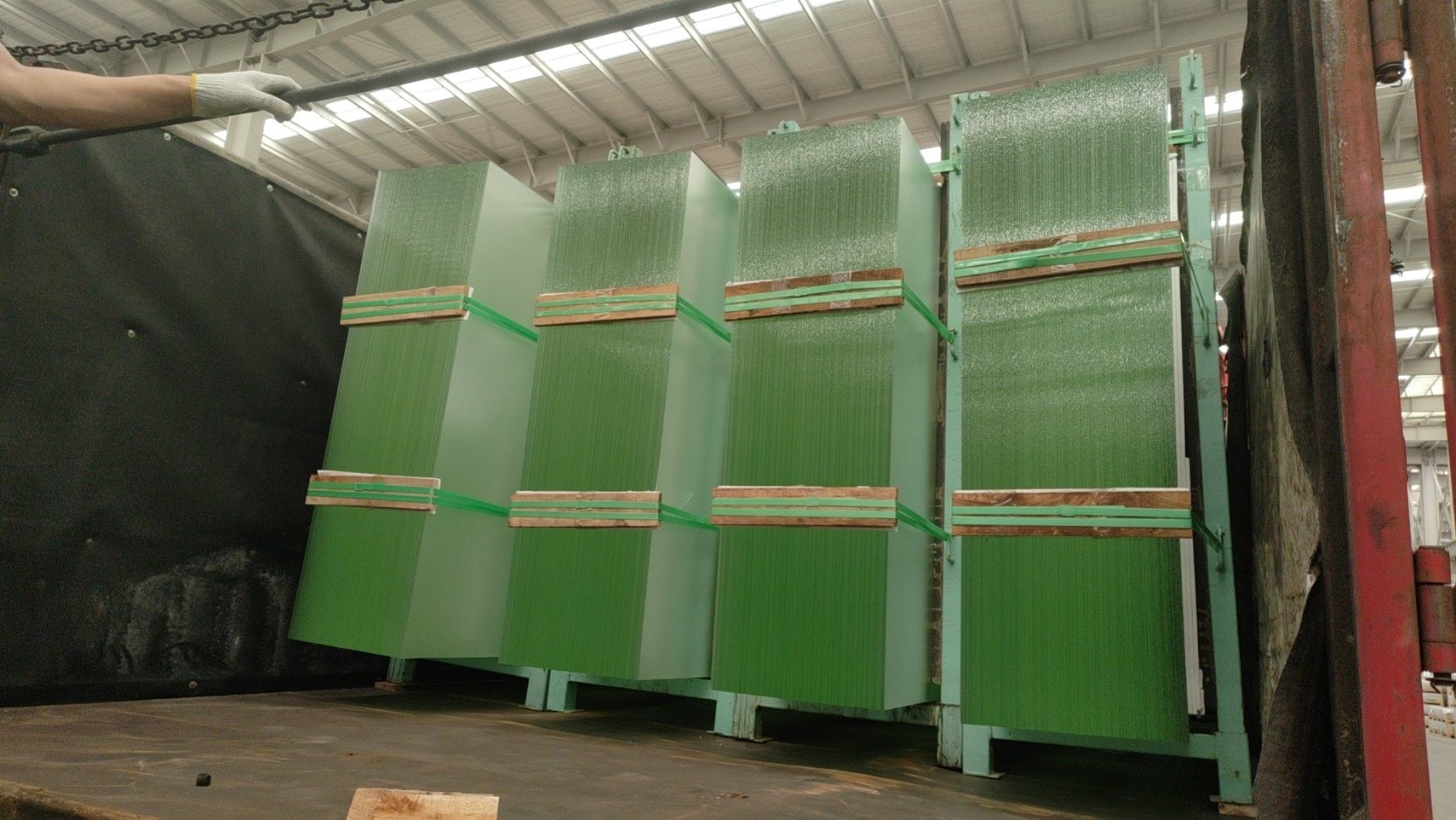 Toughened Solar Photovoltaic Glass Panel Low Iron Anti Oxidation