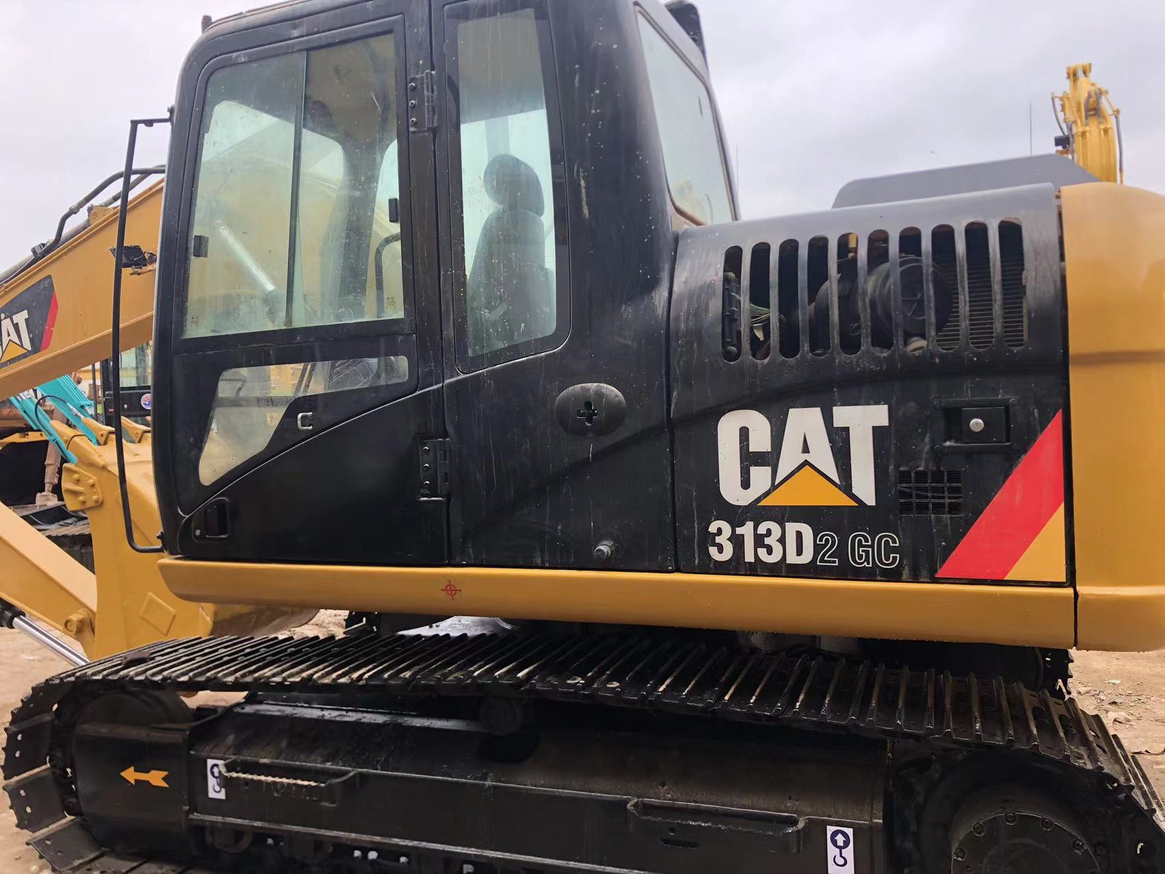 Original USA Made 313d Caterpillar Japanese Digger Cat 313 312 in Good Condition