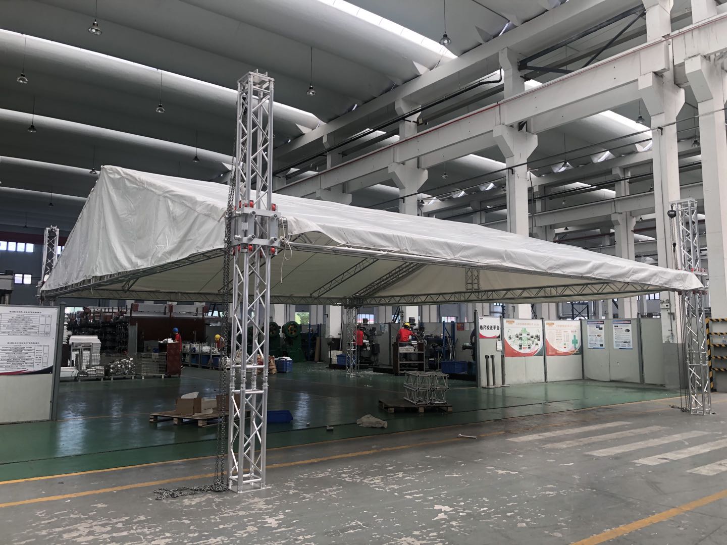 globe truss sloping flat roof truss smd light trussing