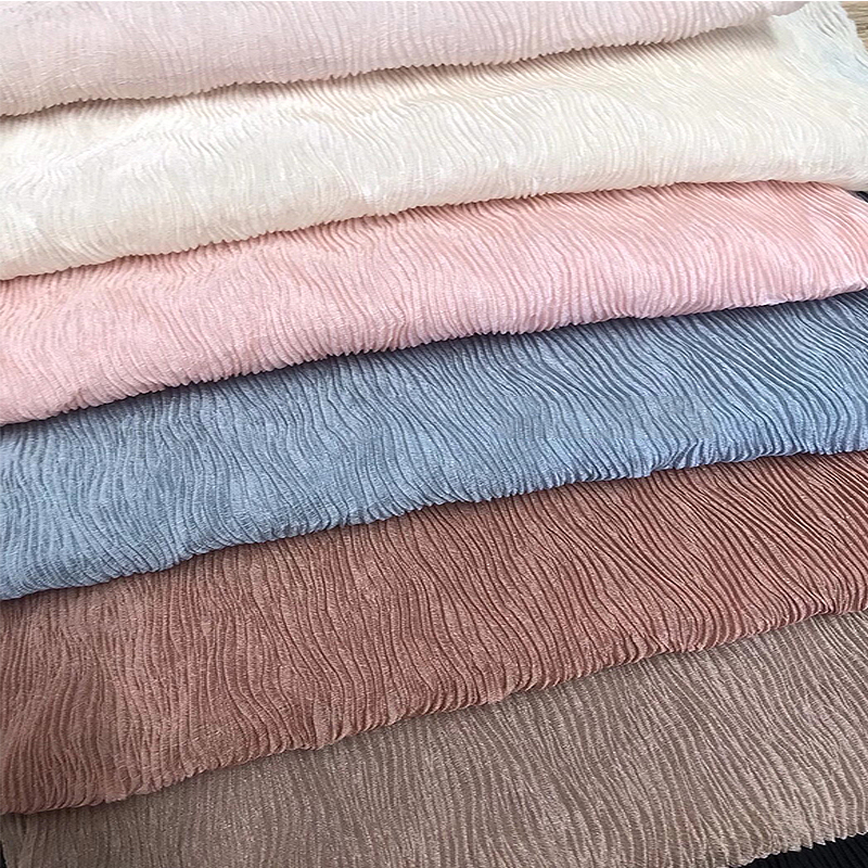 Fashion Polyester Chiffon Crepe Woven Fabric 80-120gsm Crepe Lining Material