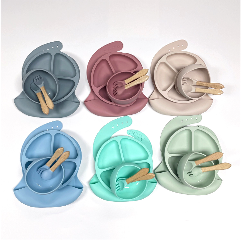 Non-Slip Food Grade Silicone Baby Plate Bowl Set for Children Suction Feeding Design