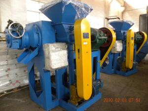 Wholesale Crumb Rubber Grinder Tire Recycling Machine Make Rubber Scraps Into Rubber Granules from china suppliers