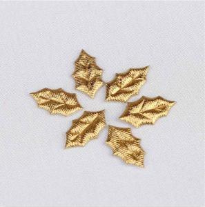 Wholesale Golden Christmas Party Crafts Indoor Handcrafted Christmas Decorations from china suppliers