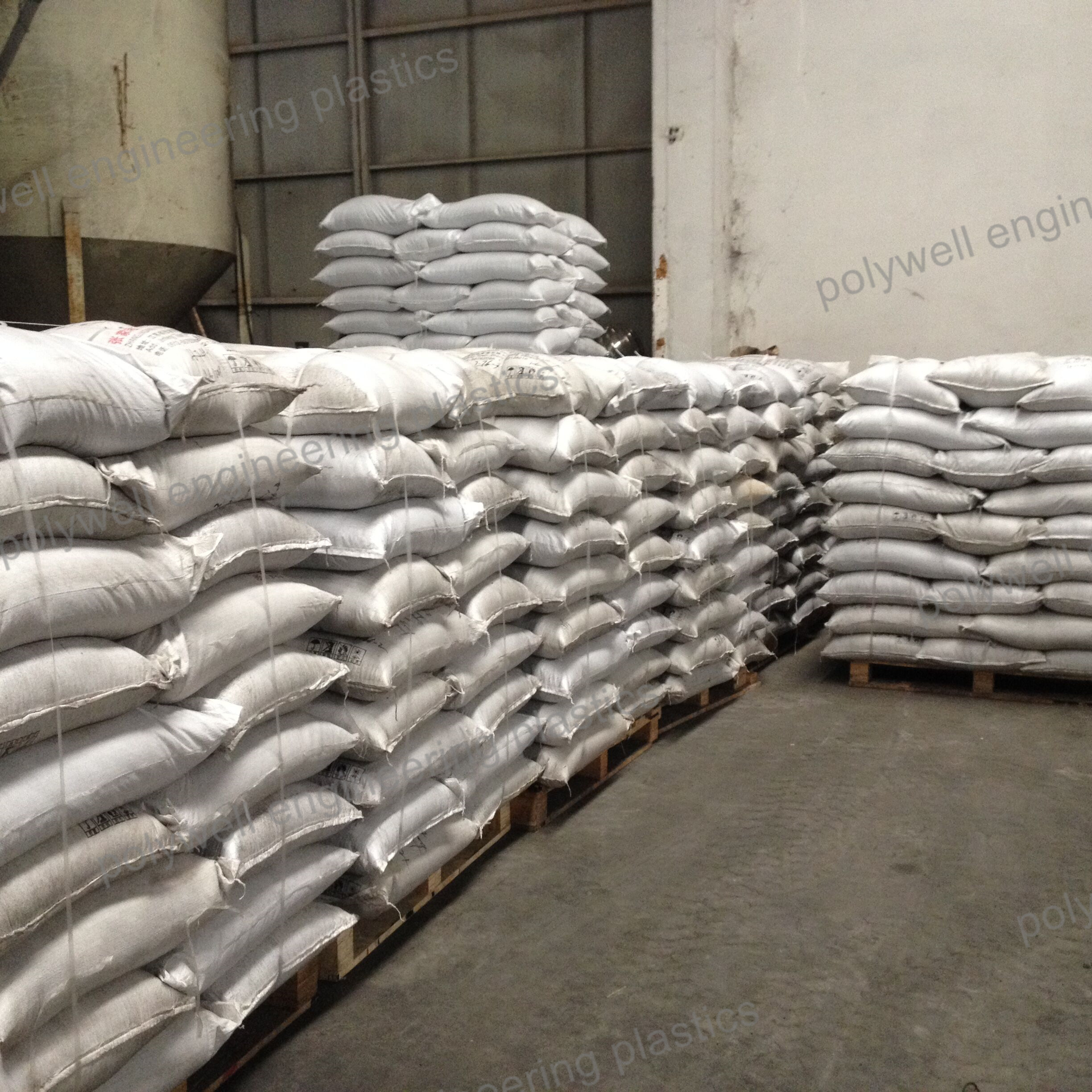 Plasticization Nylon PA66 Glass Fiber Pellets Engineering Nylon Plastic Granules for Building Material