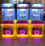 Dreamland Original Design Kids Clip Gift Machine Coin Operated Children Clamp