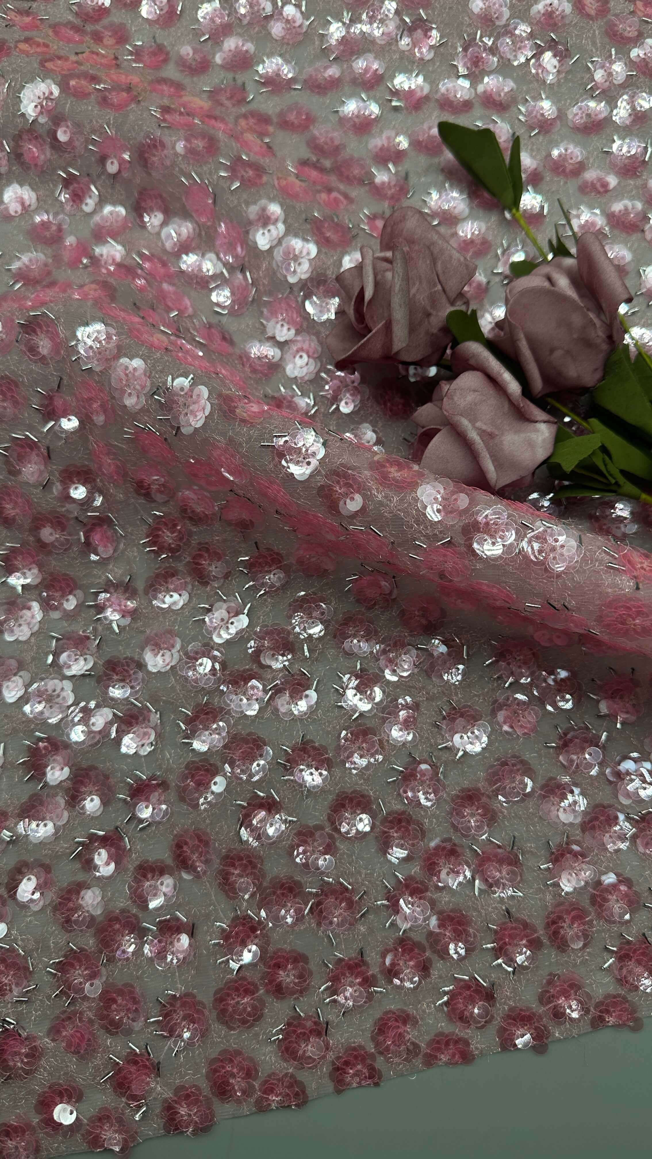 Beautiful Sequin Embroiderey Metallic Fabric Durable and Elegant Luxury Sequin Embroidery Fabric Wedding Party Occasions Sequin Embroidery Fabric
