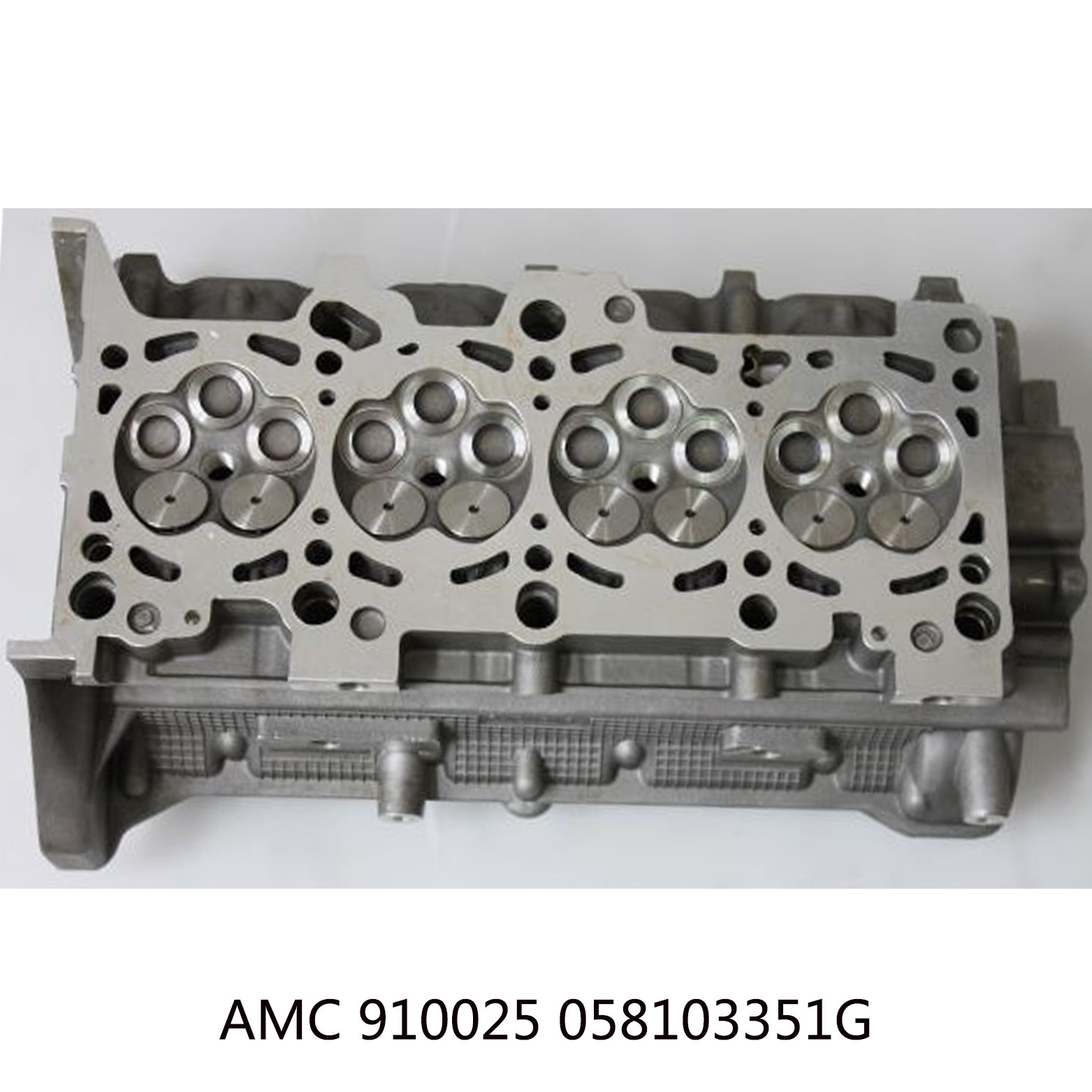 Car Cylinder Head Assy 058103351G For Audi Golf Passat Engine ADR AEB
