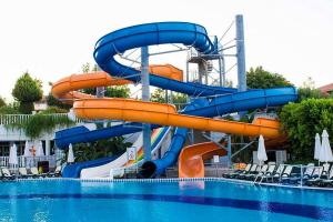 Wholesale ODM Commercial Amusment Park Rides Fiberglass Water Slide for Sale from china suppliers