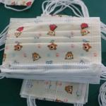 Non Woven Childrens Disposable Face Masks Cute Attractive Pattern