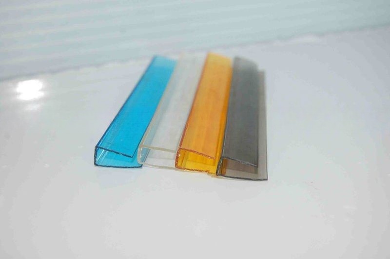 4-16MM Thickness 6M Length 16mm Polycarbonate U Profile
