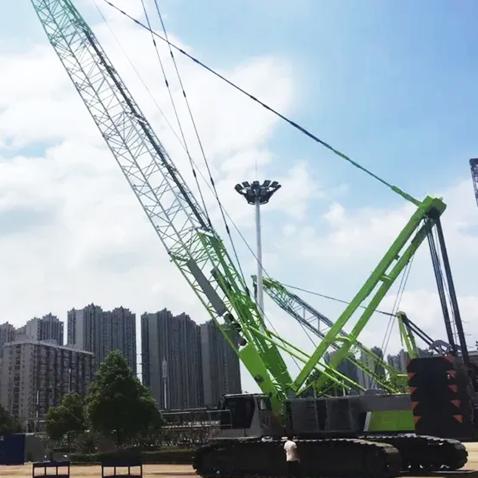 ZOOMLION 100 Ton Hydraulic Large Crawler Crane With 357 T.m Rated Lifting Moment