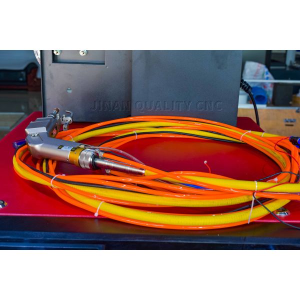 1000w 1500w 2000w Handheld Metals Laser Welding Machine