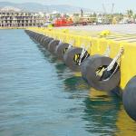 Marine Dock Cylindrical Rubber Fenders Bumper PIANC2002