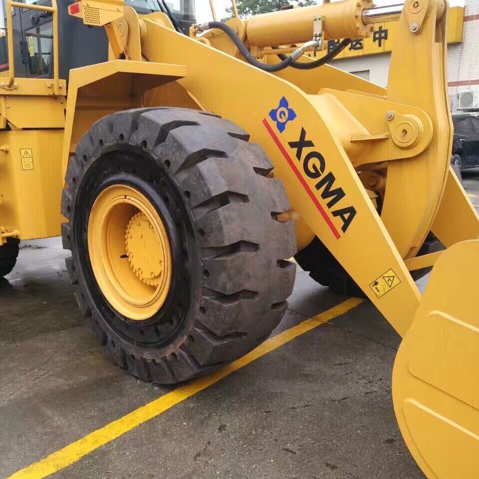 WonRay wheel loader solid tires 26.5r25 16/70-20 for construction machinery Wheel Loader Solid Tires 17.5-25, 23.5-25,