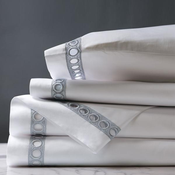 Cheapest Bed Sheet 100% Polyester Microfiber Lace Hem Luxury Wedding Sheet Set 3