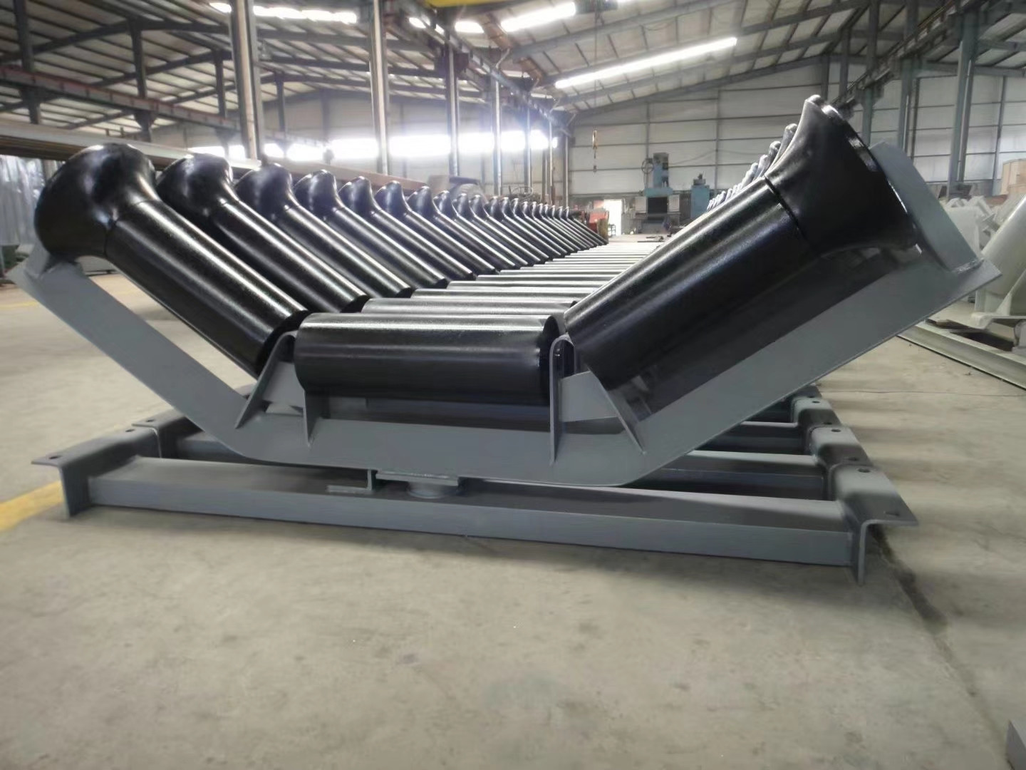 Feeder Shock Absorbing Carrying Idler Belt Conveyor 133mm Diameter