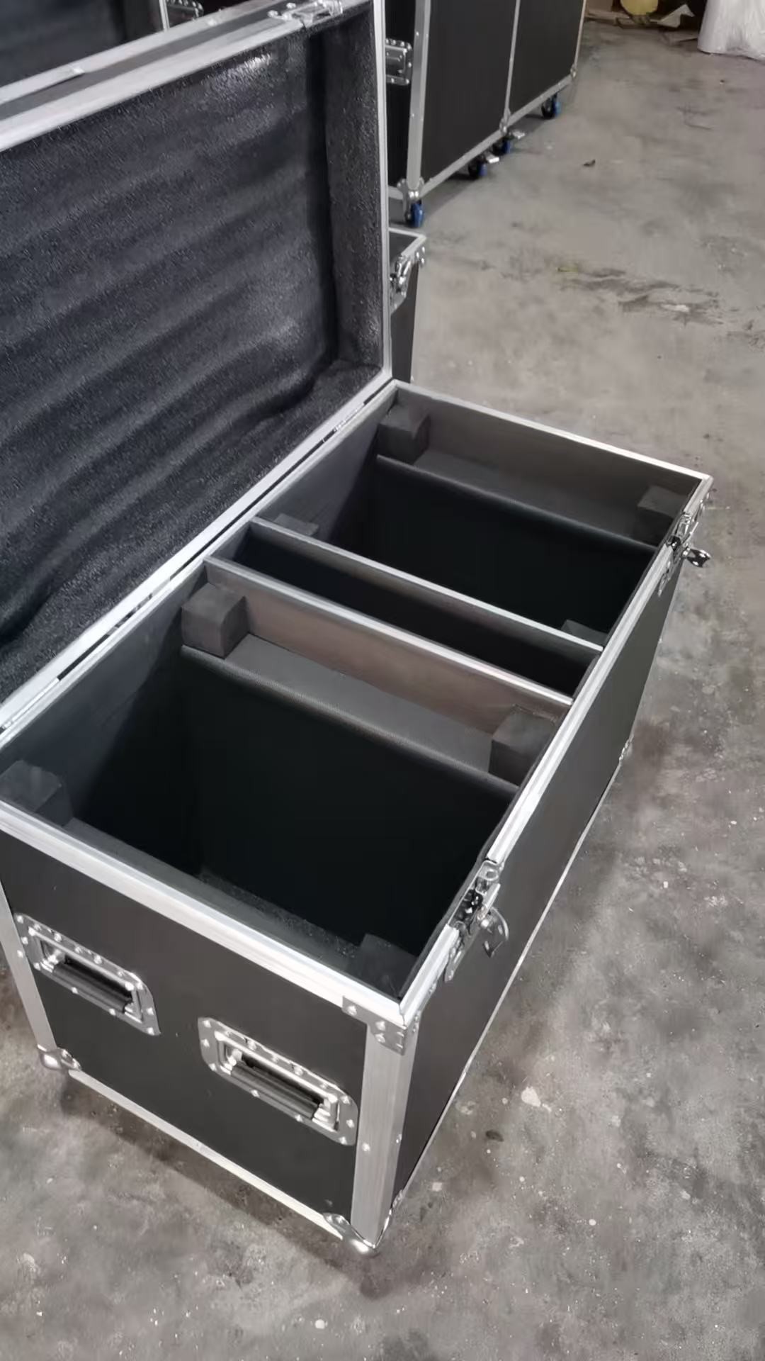Outdoor Portable Aluminum Tool Case , Aluminum Safety Equipment Case