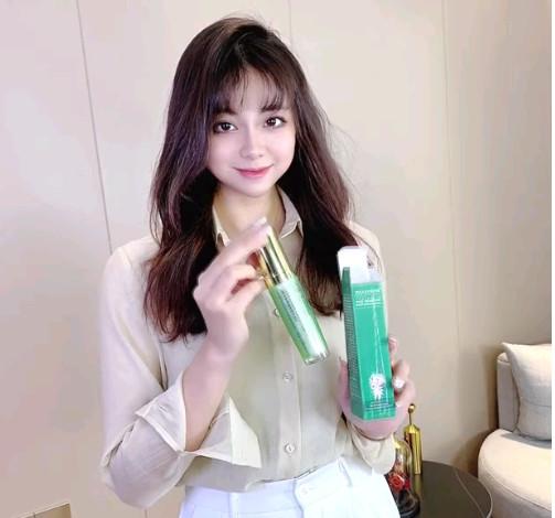 Niacinamide Arbutin Hyaluronic Acid Light Floral Cream For Brightening Face