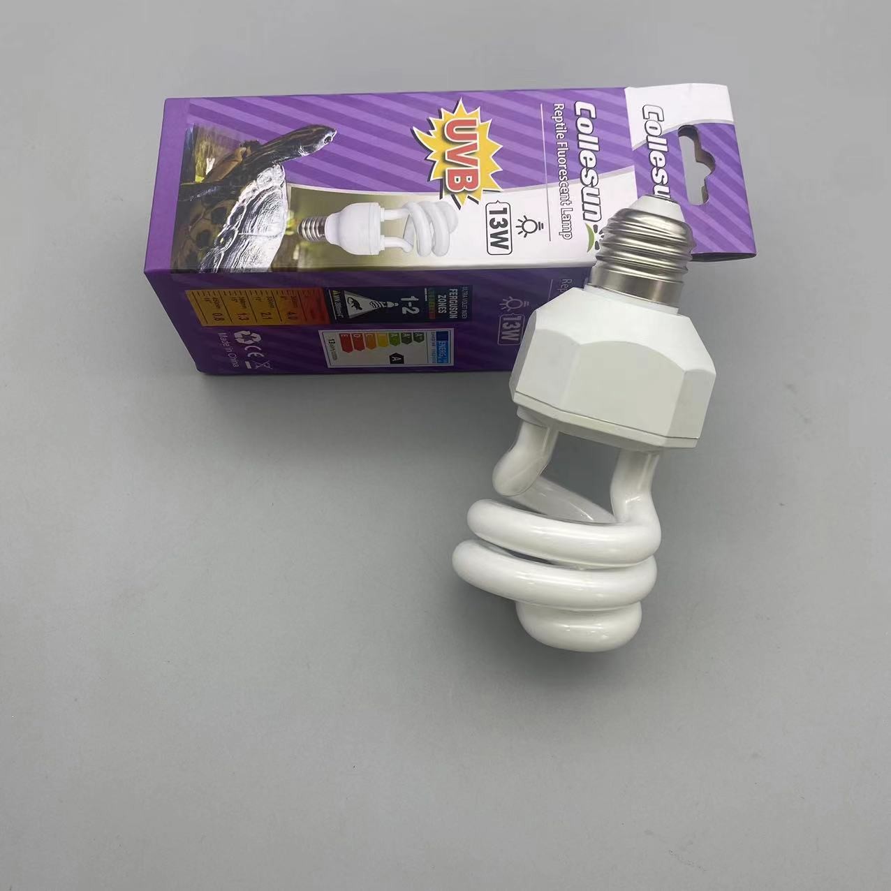 10.0 UVB CFL UVB Bulbs For Reptiles 26W UVA UVB Reptile Light Bulb