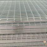 Steel Grating with Steel Frame, 40x4mm Bars Oil & Chemical Resistant Platform