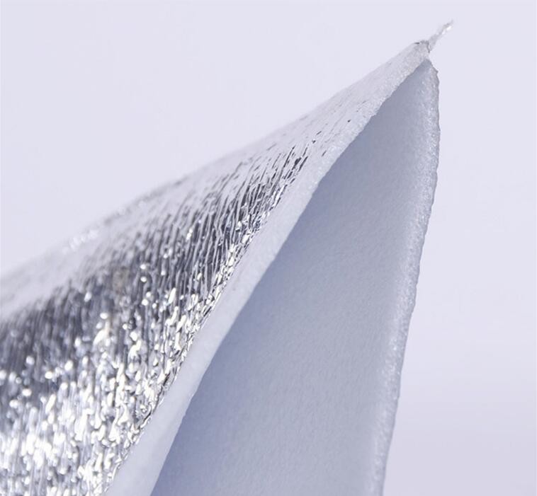 Reusable aluminium foil thermal insulation material cooler bag for picnic with Strapping tape closureRecycled PP Woven Plast