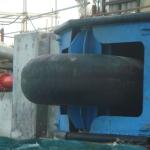 Heavy Duty Roller Dock Bumpers For Boats Nitrile Rubber Material