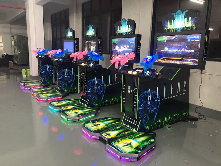 Classic Old Game Machine Aliens Arcade Firepower 3 in 1 Gun Shooting Simulator 42 Inch Aliens Arcade Game Machine