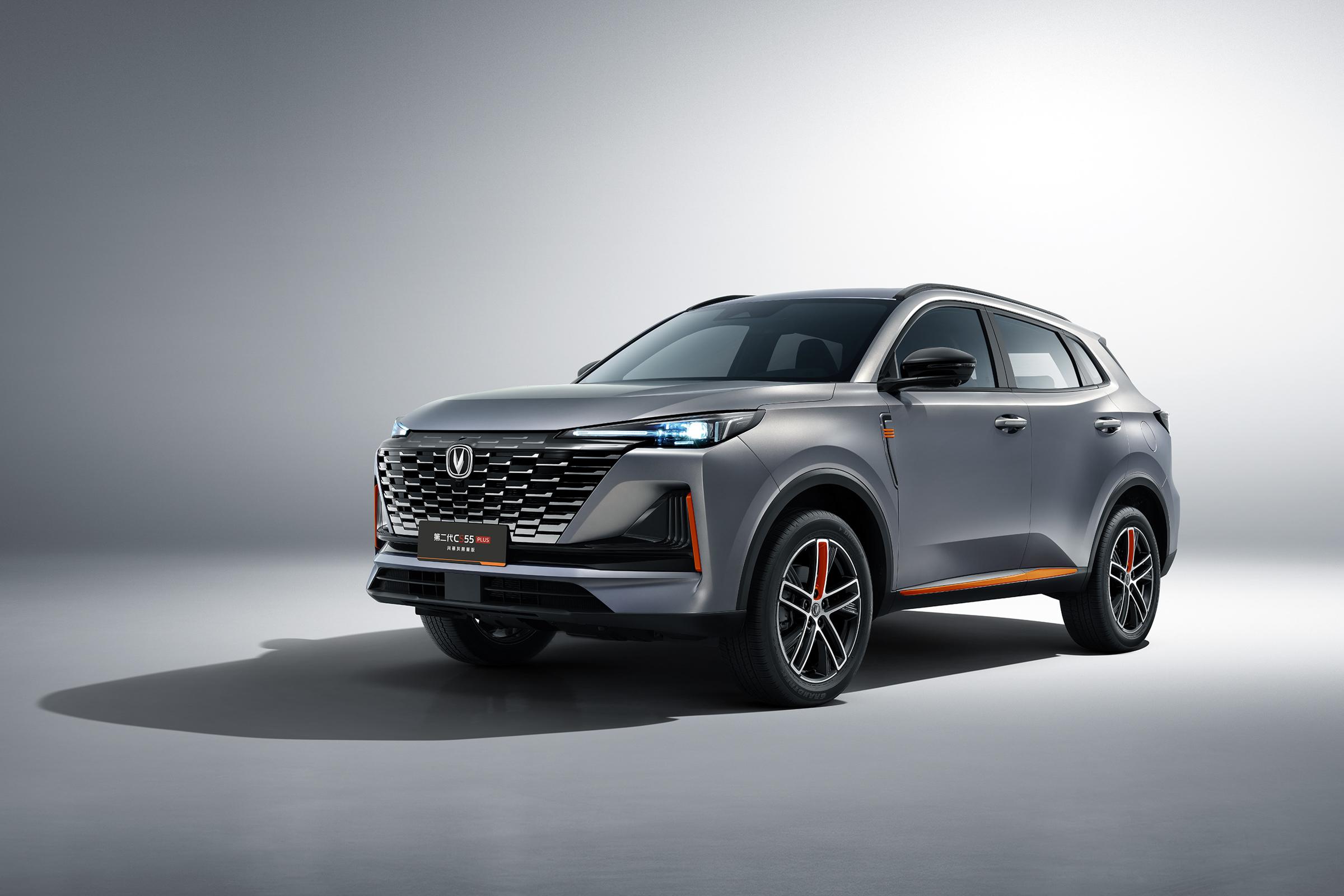 Top Sale 2024 Changan CS55 PLUS 5 Seats 1.5T Petrol SUV with Electric Adjustment Exterior Rearview Mirror