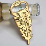 Cool Innovative Zinc Alloy Gold Coating XOXO Men Women Blank with Engraved Logo