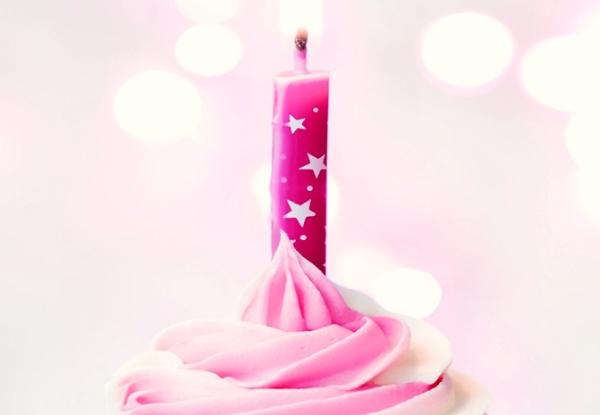 Stars Printed Awesome Birthday Candles , Fancy Cake Candles For Wedding /