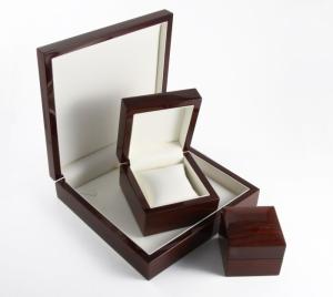Wholesale factory price luxury wooden packaging for jewelry from china suppliers