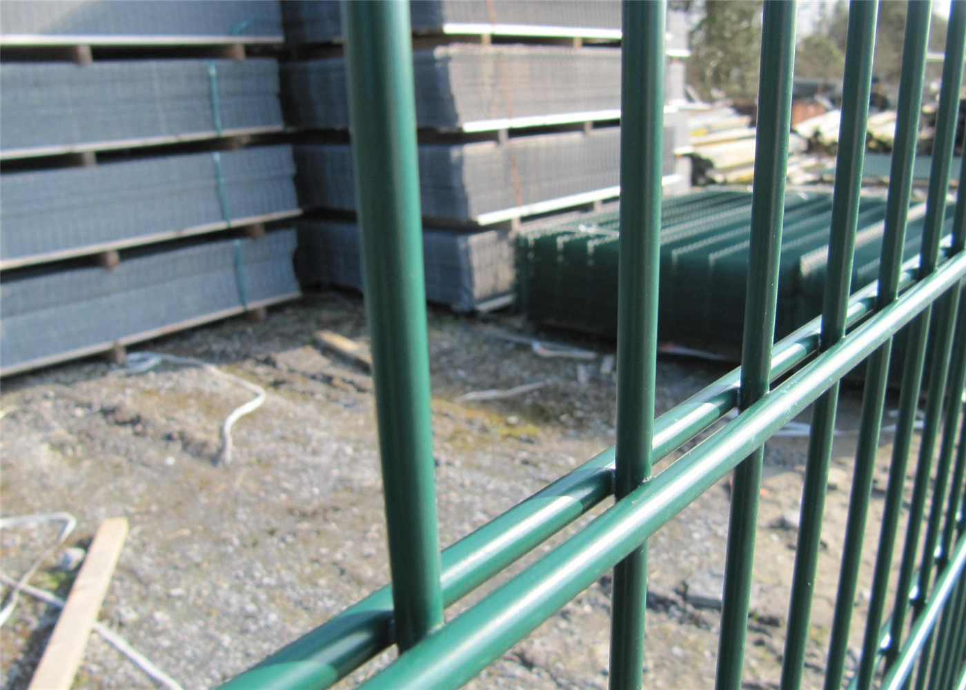Powder Coated Decorative Pyramid Fence Panel 1630mm height x 2500mm width RAL 6005 Powder Coated 50mm*200mm