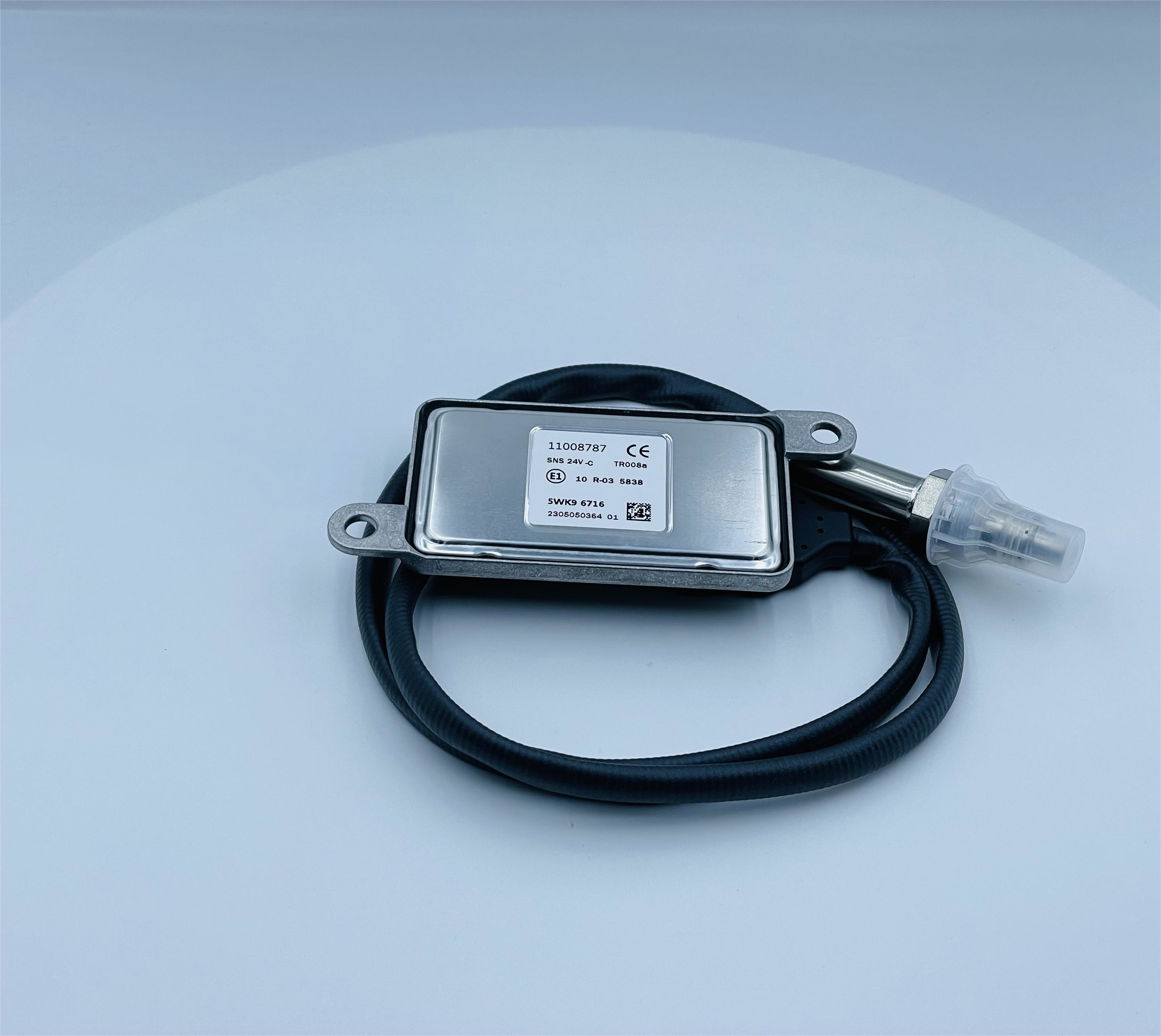 24V Truck NOx Sensor For Fit LIEBHERR OEM 11008787 5WK96716