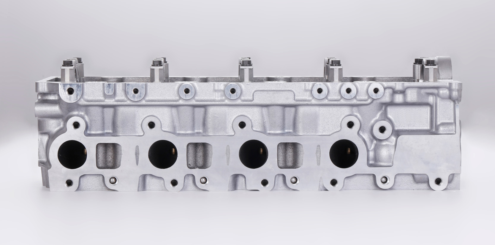 Engine Parts Cylinder Head Diesel Toyota 1KD-FTV 1110130050 1110130080