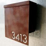 OEM ODM Rusted Steel Garden Sculpture Outdoor Friendly Metal Tree Letter Box
