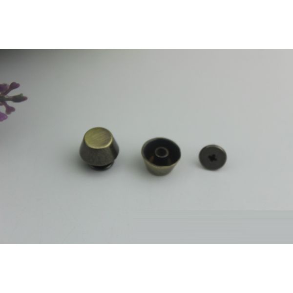 Fashion design gold color accessories 8 mm studs bag copper rivets for leather