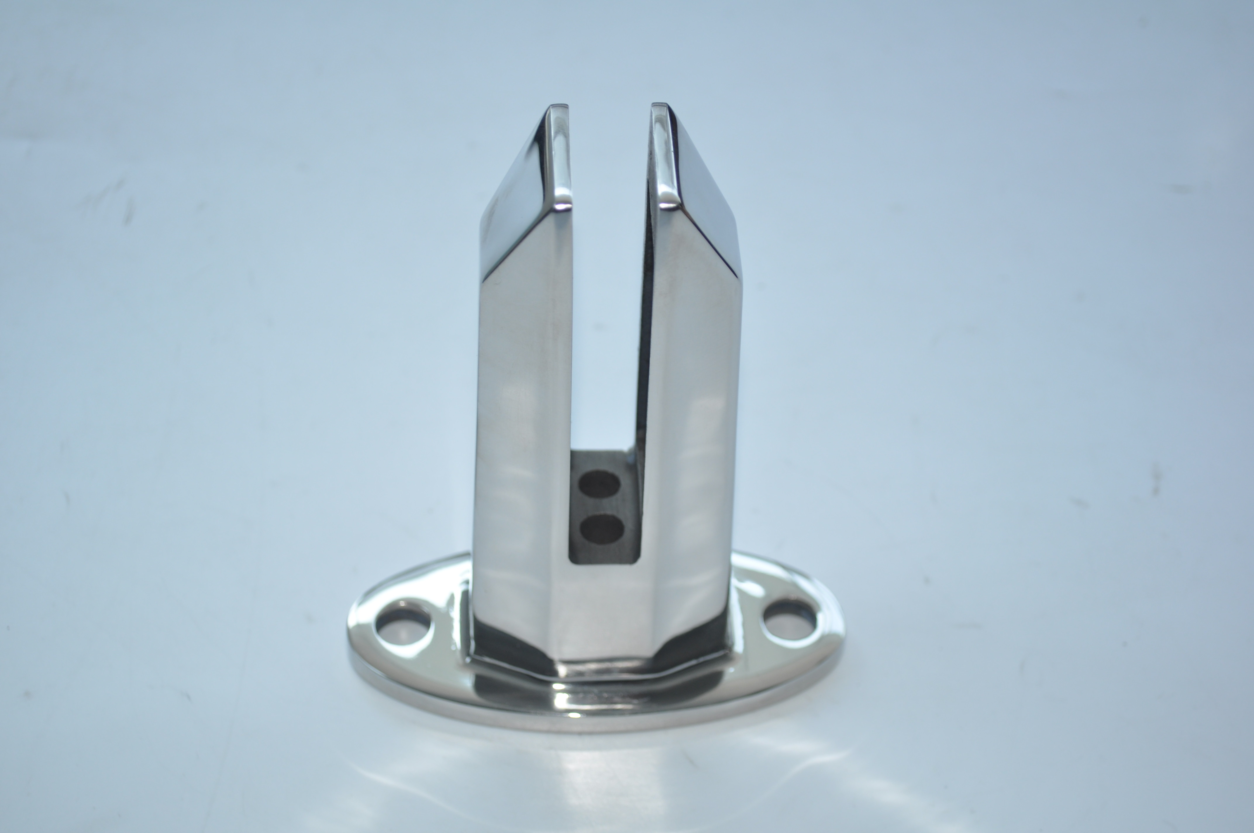DECK MOUNT POOL FENCE SPIGOTS, STAINLESS STEEL GLASS GATOR CLAMPS