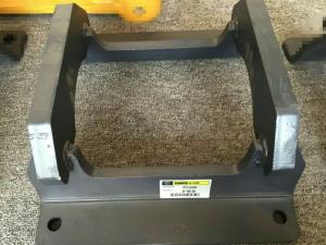 Wholesale China excavator spare parts KOMATSU PC200 track link guard track chain guard from china suppliers