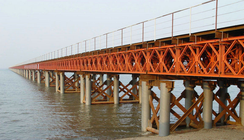 BS Material Q345b Temporary Bailey Bridge Corrugated Steel Decking